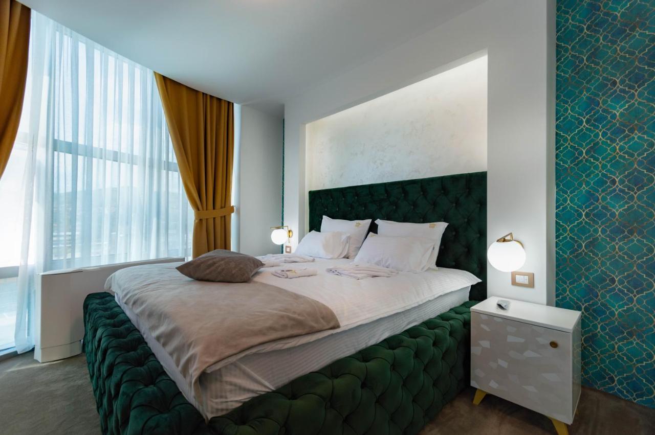 Hotel Ideal Deluxe Novi Pazar Bagian luar foto