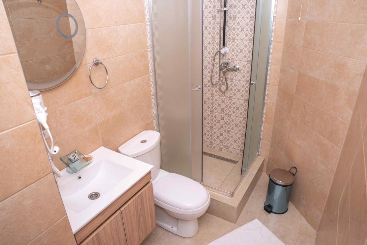 Hotel Ideal Deluxe Novi Pazar Bagian luar foto